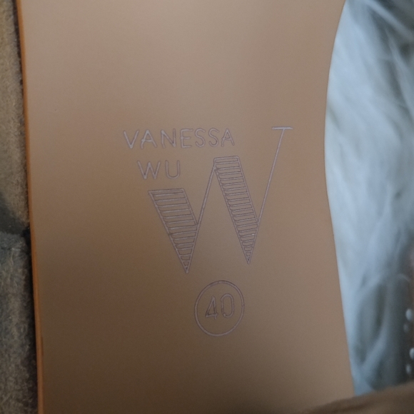 Vanessa Wu Studded Heeled Sandals

Size 40 - Picture 11 of 11